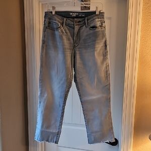 Denizen from Levi's Women's Light Blue Cropped Jeans